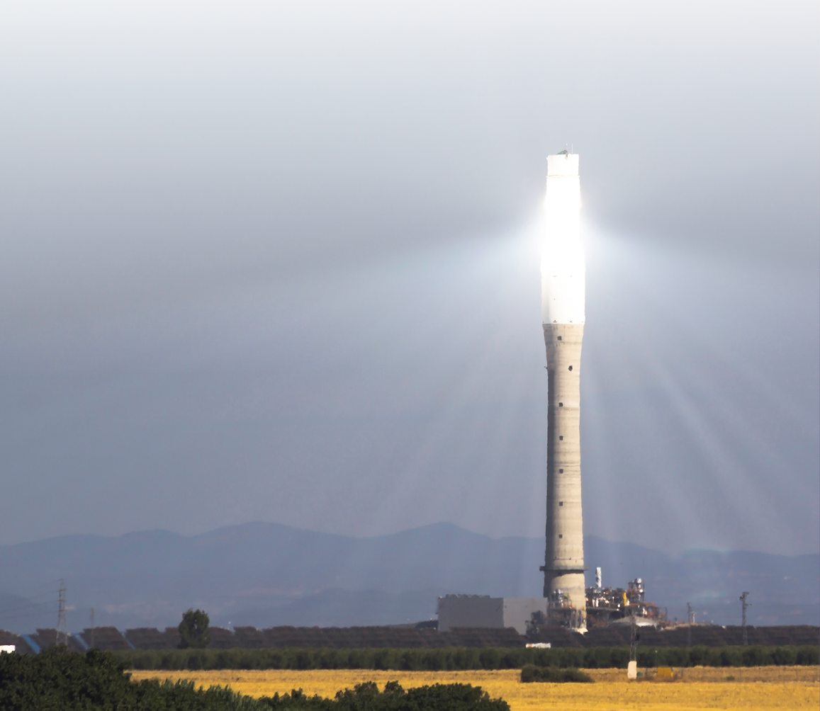 Solar tower for power generation