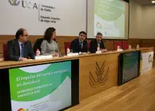 Jornada arquitectura de la luz en la uca .jpg