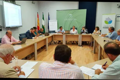 Reunion agentes locales.jpg