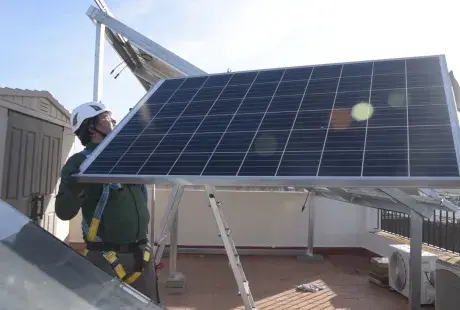 PANELES%20SOLARES.JPG