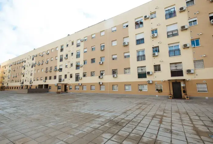 16 residencial puente del quinto centenario 0002 gn3 7933.jpg