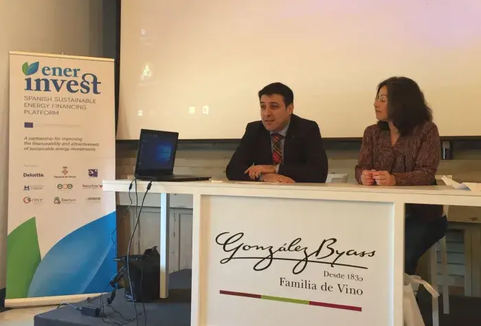 Foto portada.jpg