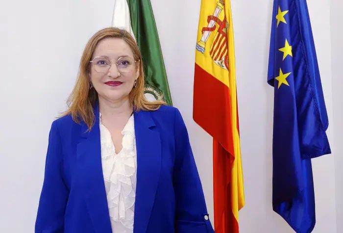 Directora AAE Directora AAE